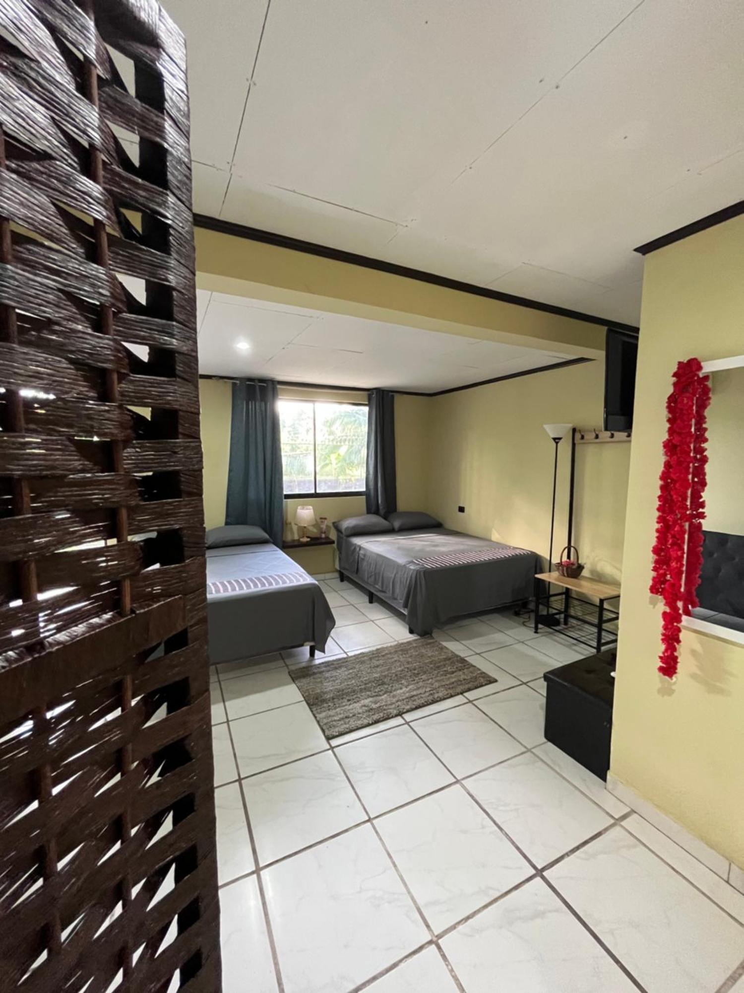 Hotel Azul Coral Cahuita Eksteriør billede